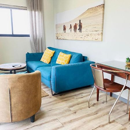 Dmn City At Merensky Apartment Windhoek Buitenkant foto