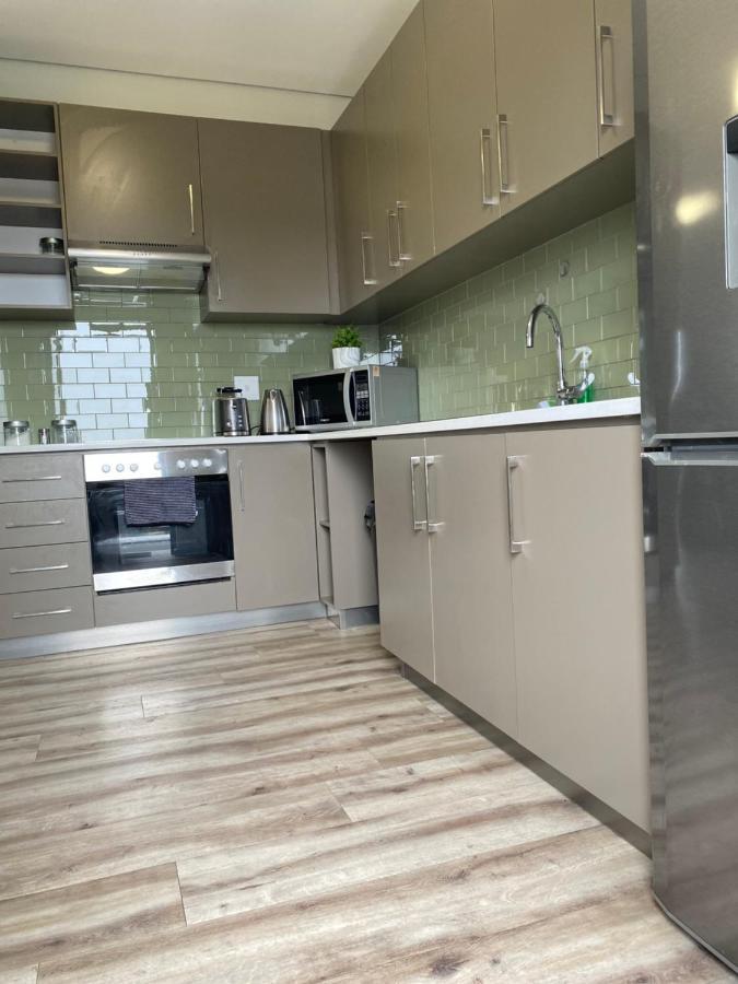 Dmn City At Merensky Apartment Windhoek Buitenkant foto